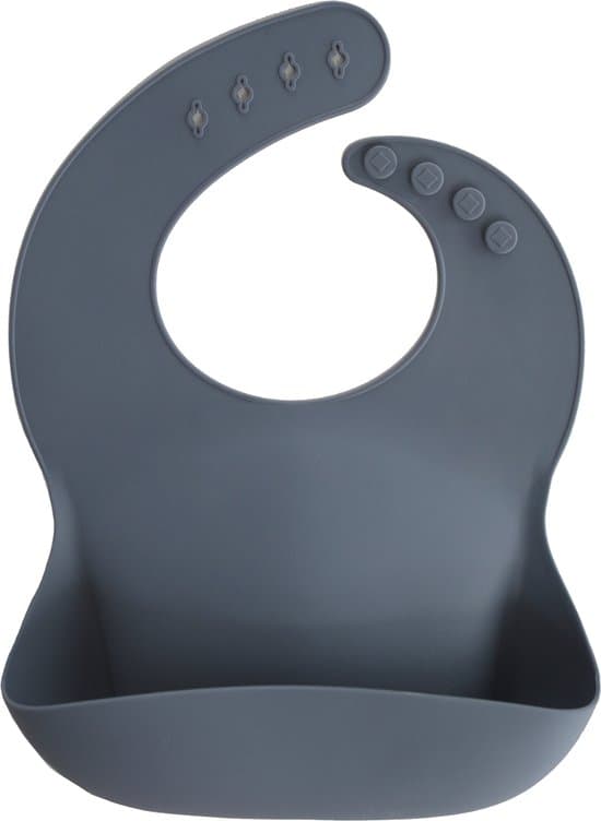 Mushie Crib Sheet in soft fog color, made of organic cotton.