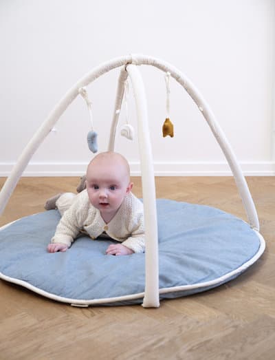 Fabelab Playgym in Blue Spruce Chambray, safe and stylish for baby play.
