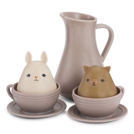 Konges Slojd Bark Silicone Bath Toys Cup Set in soft colors.
